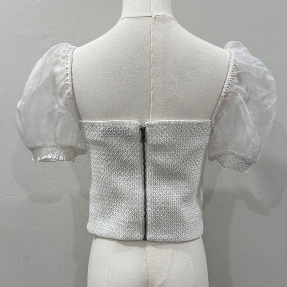 Alice + Olivia White Textured Puff Sleeve Blouse Smocked Top - Size Large - Picture 3 of 10